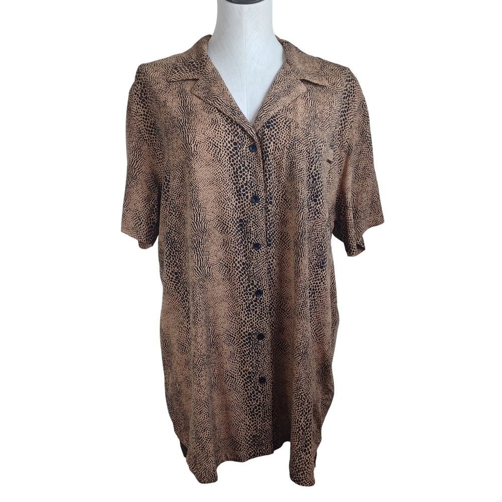Volcom Womens Animal Print Short Sleeve Button Down Shirt Tan Black Size M